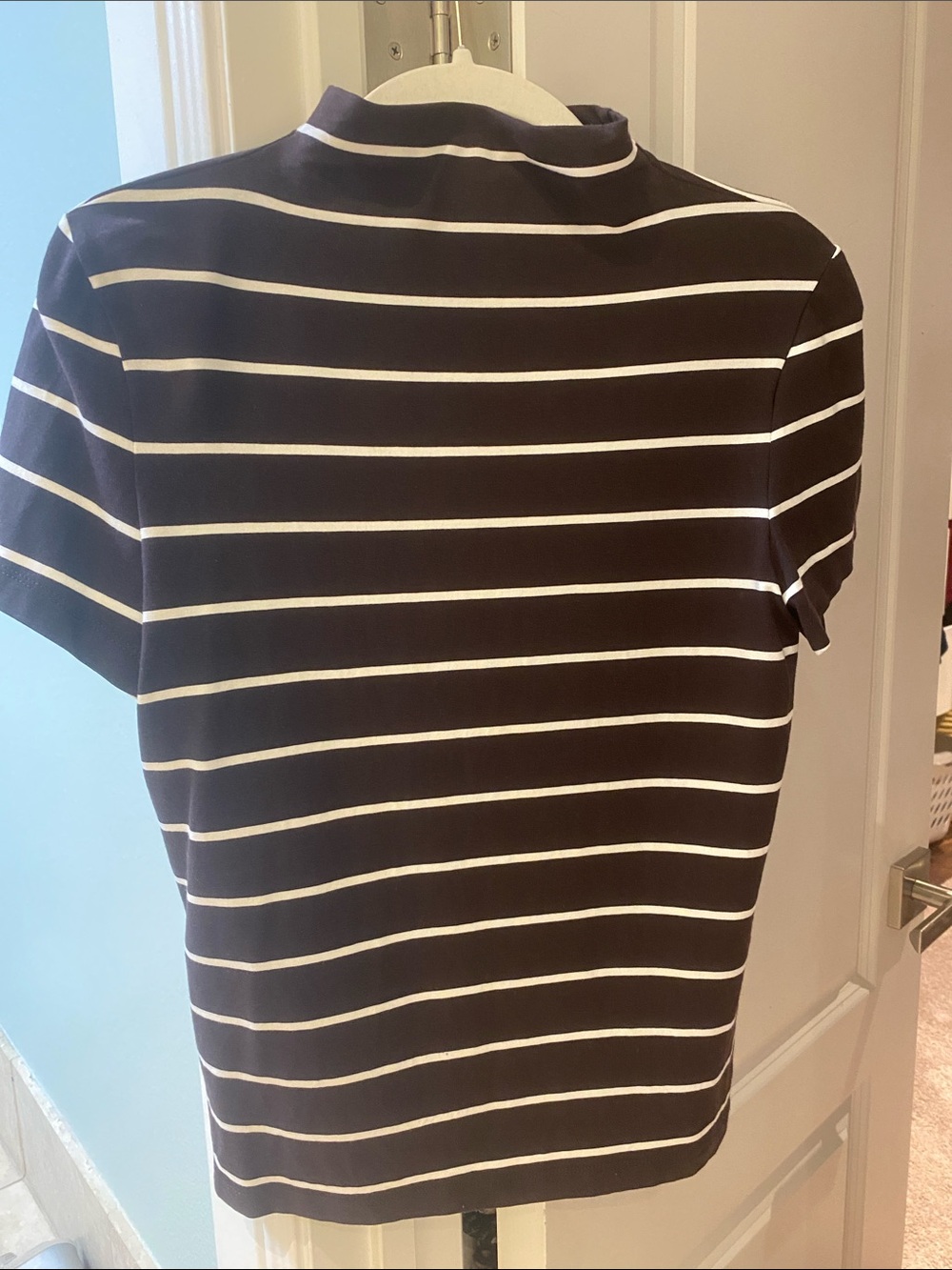 Madewell Brown and White Striped Short Sleeve Tee. Form stretchy fit.